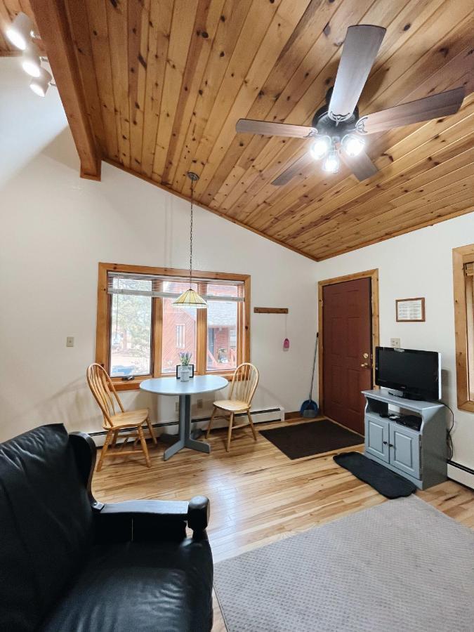 Cozy Cabin Suite Bed And Breakfast Woodland Park Exteriér fotografie