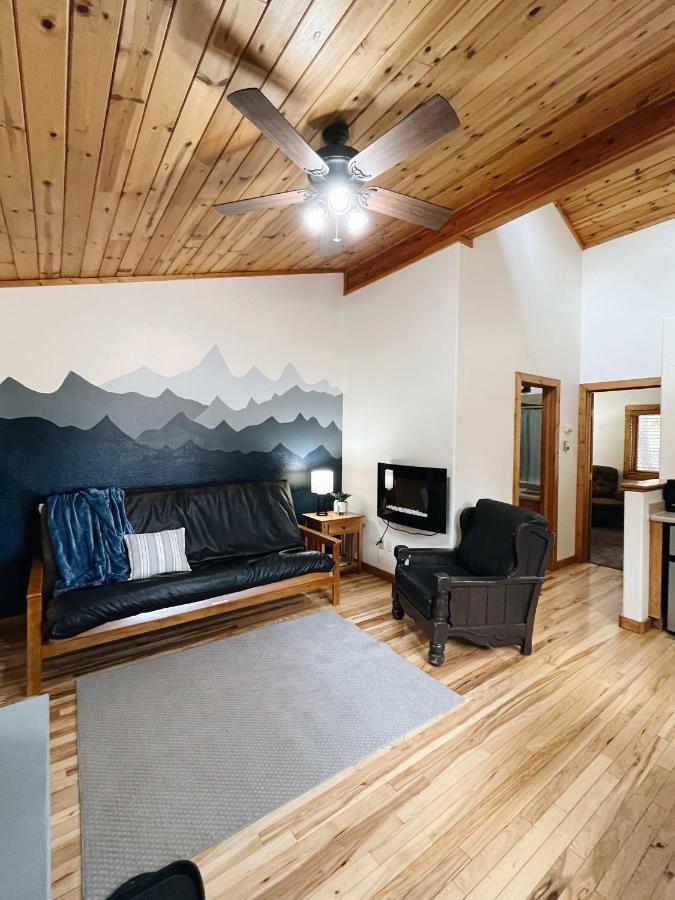 Cozy Cabin Suite Bed And Breakfast Woodland Park Exteriér fotografie