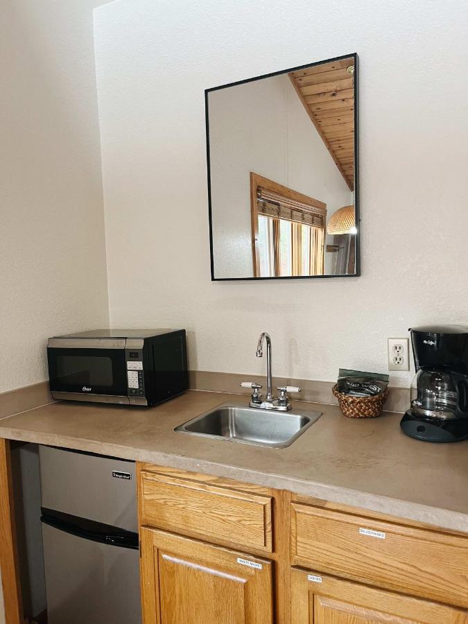 Cozy Cabin Suite Bed And Breakfast Woodland Park Exteriér fotografie